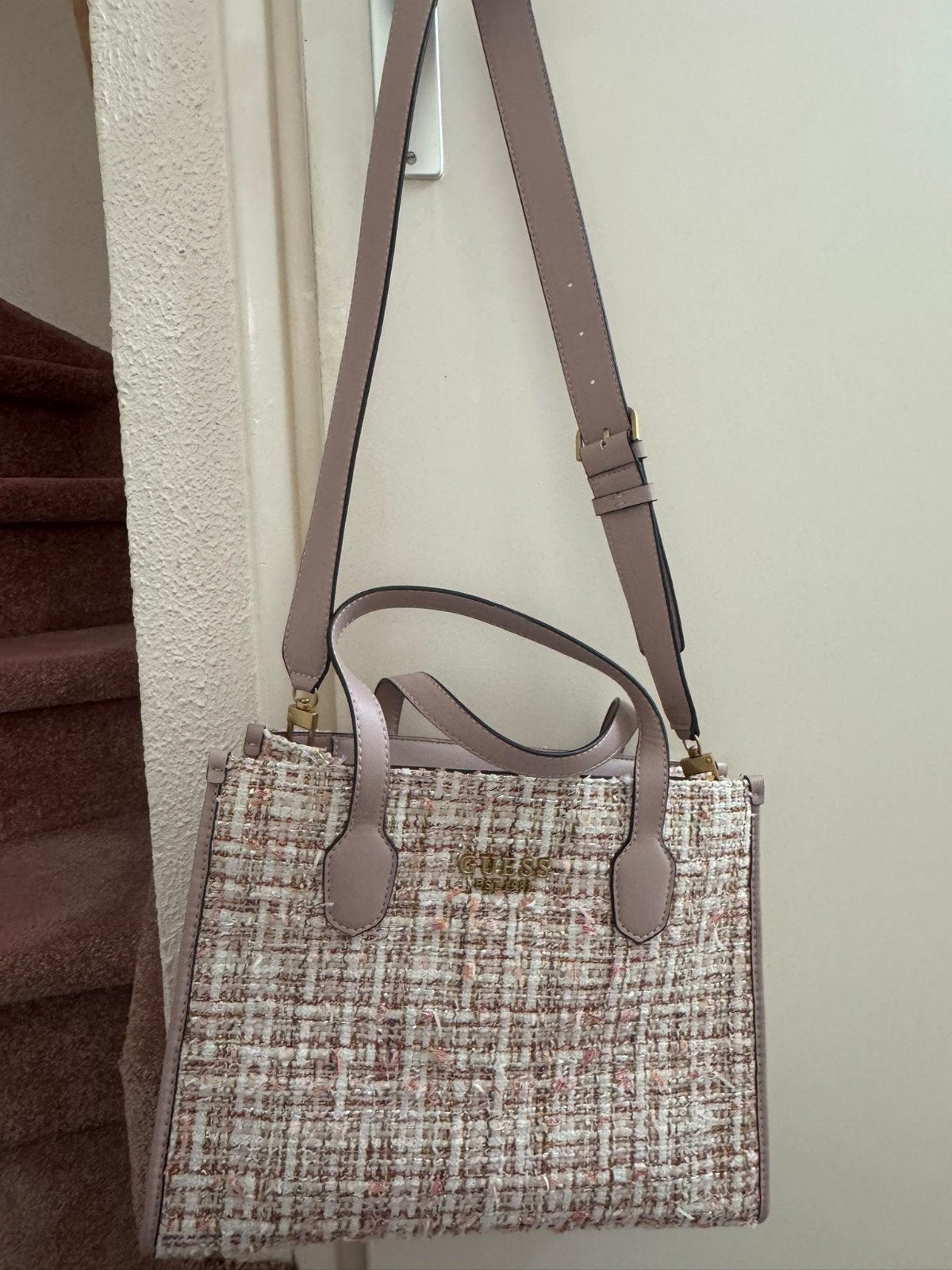 Roze GUESS tas - met originele zak erbij, Ophalen, Zo goed als nieuw, Roze, Handtas
