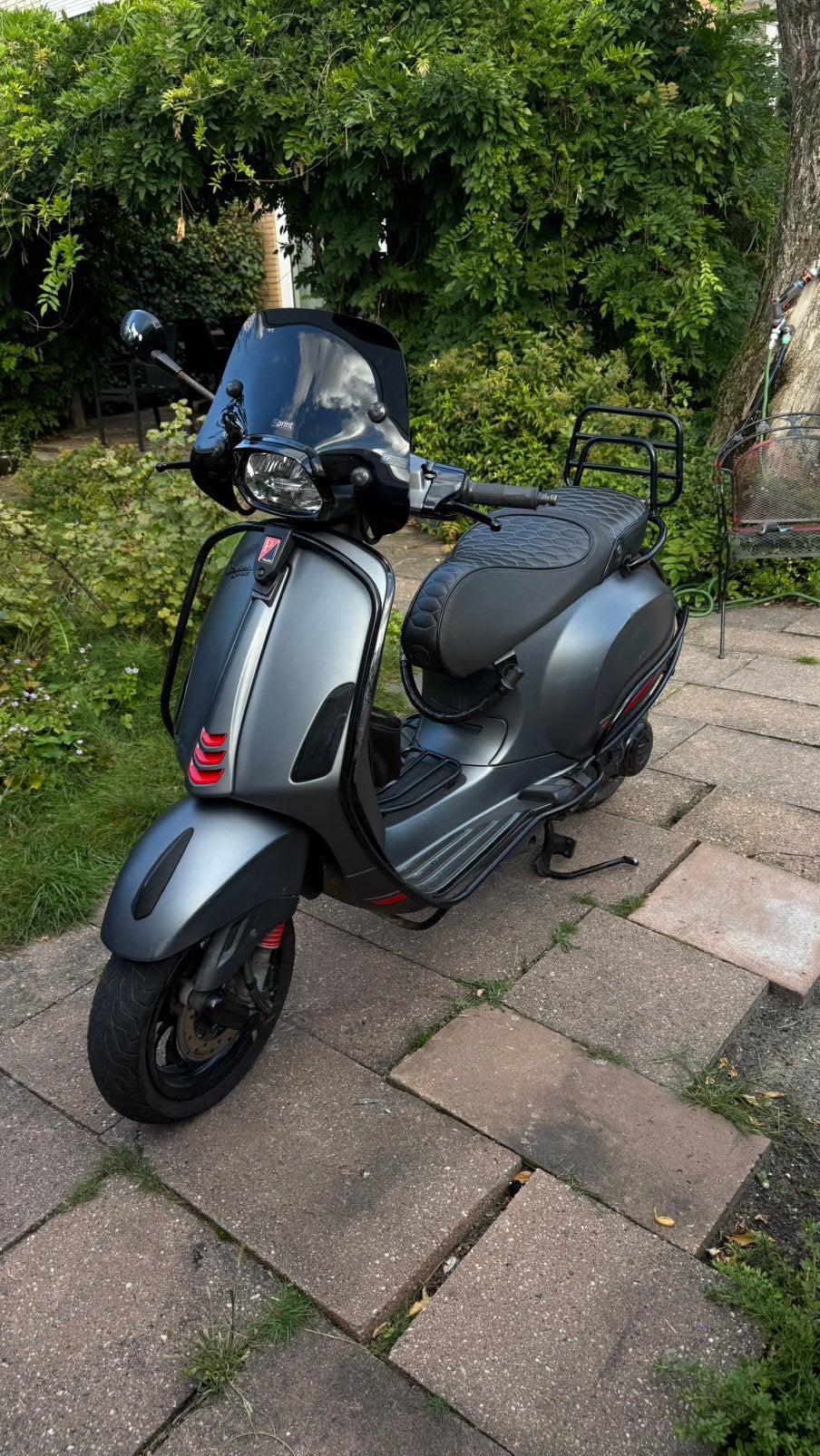 Vespa sprint 2021 full option, Fietsen en Brommers, Ophalen of Verzenden, Zo goed als nieuw, Benzine, Vespa S