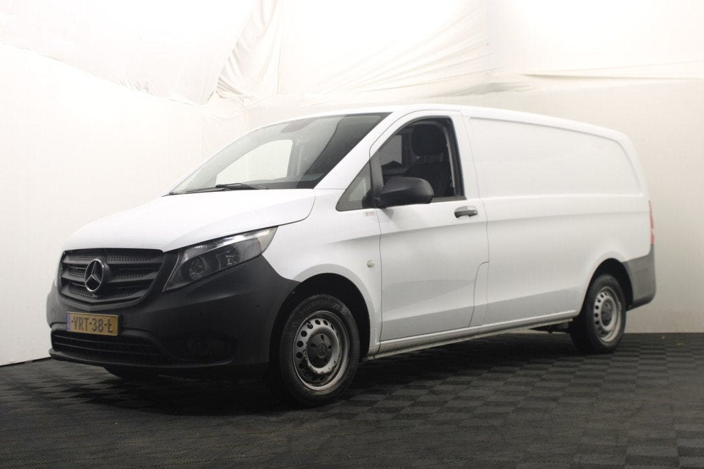 Mercedes-Benz Vito 114 CDI Lang (bj 2016), Automaat, Euro 5, Zwart, 4 cilinders