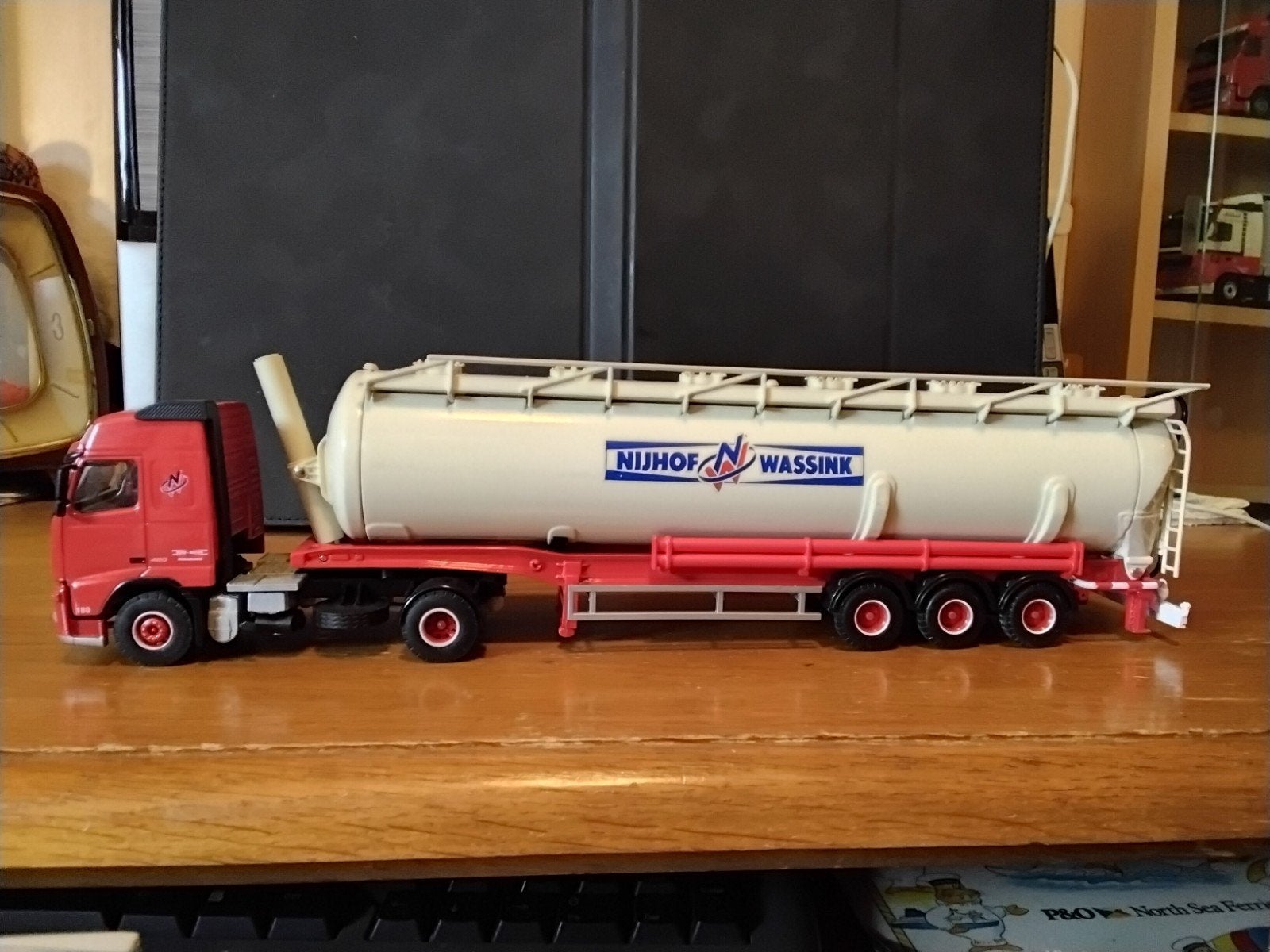 volvo FH 12 LionToys bulk Nijhof Wassink, Ophalen of Verzenden, Zo goed als nieuw, Bus of Vrachtwagen, Lion Toys