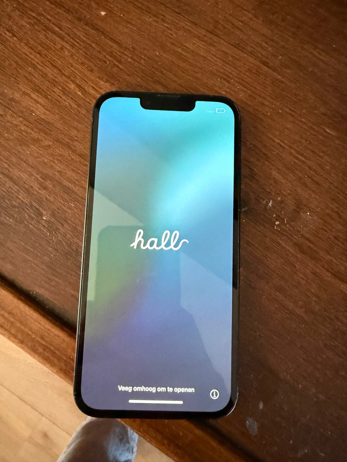 iPhone 14 128GB Zwart - Lichte Gebruikerssporen