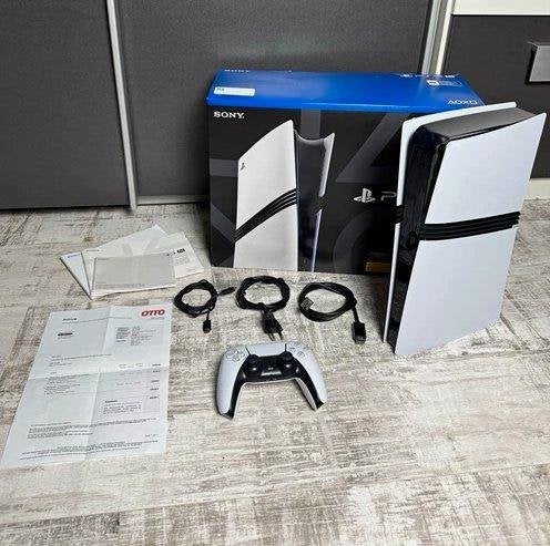 Sony PlayStation 5 Pro (2 TB)