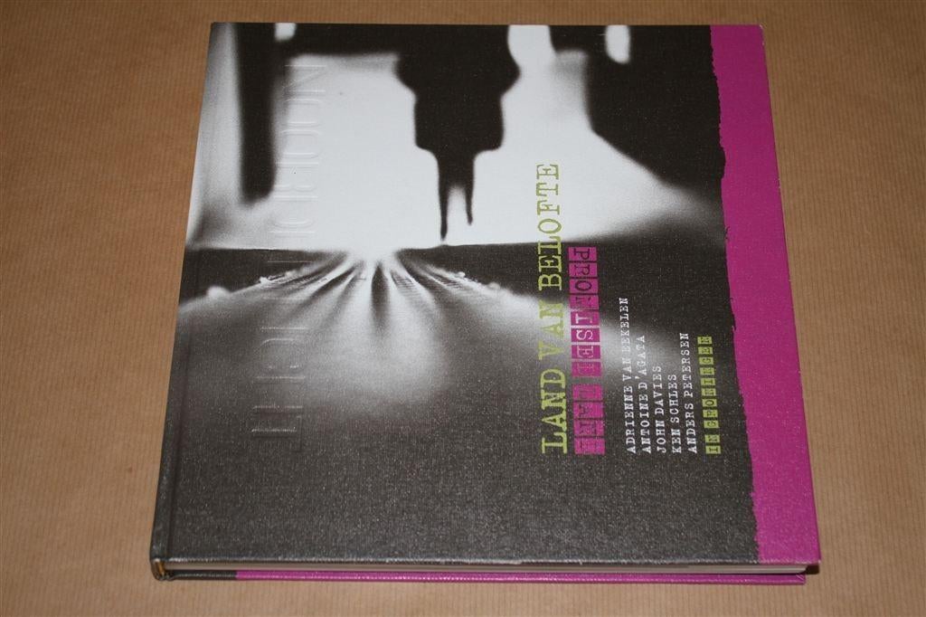 Land van belofte. Fotoboek stad Groningen., Boeken, Ophalen of Verzenden, Nieuw, Fotografen