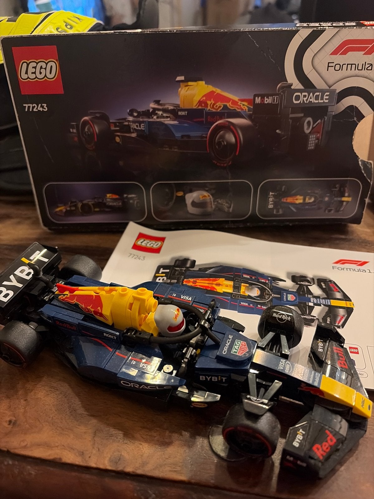 Lego Formule 1 Red Bull Racing RB18 - Zo goed als nieuw, Ophalen of Verzenden, Zo goed als nieuw