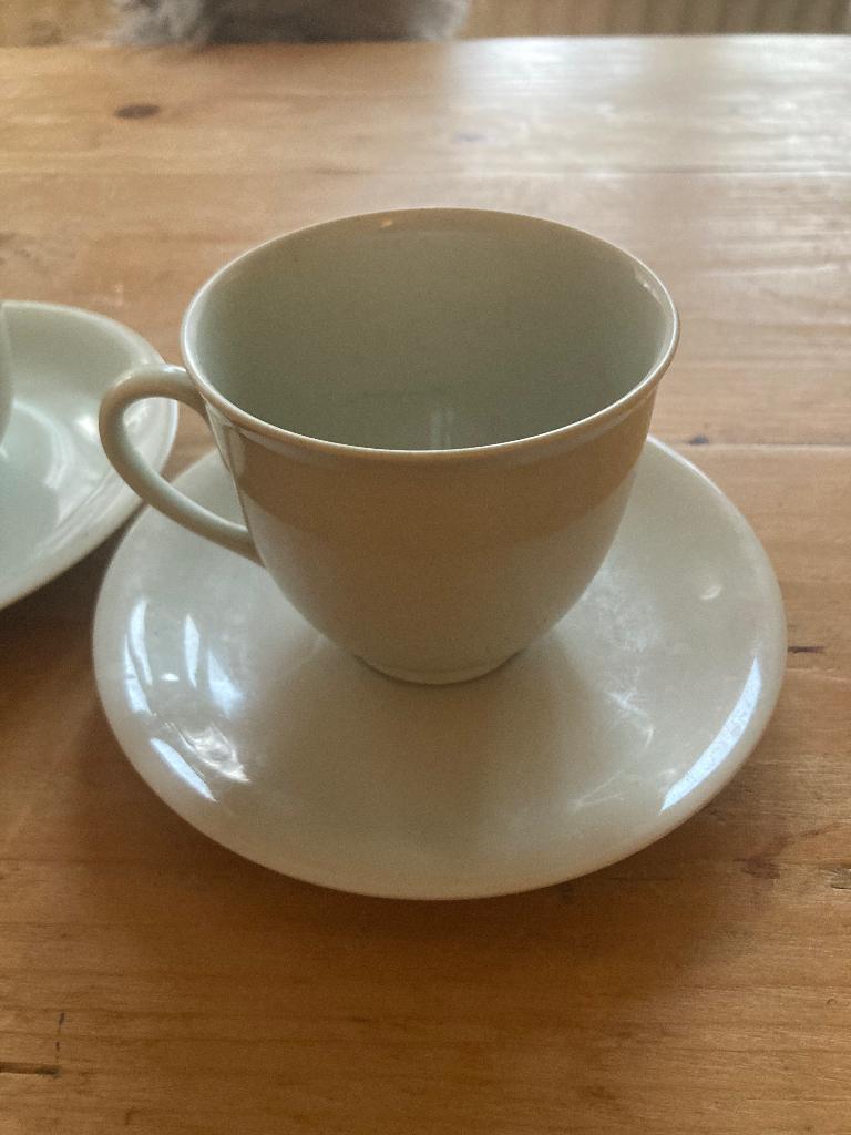 Set of 2 Vintage Mosa Select Coffee Cups & Saucers, Huis en Inrichting, Gebruikt, Ophalen of Verzenden, Overige stijlen, Kop(pen) en/of Schotel(s)