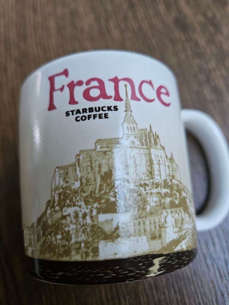 Starbucks City Mokje - Frankrijk, Keramiek, Ophalen of Verzenden, Zo goed als nieuw, Overige stijlen
