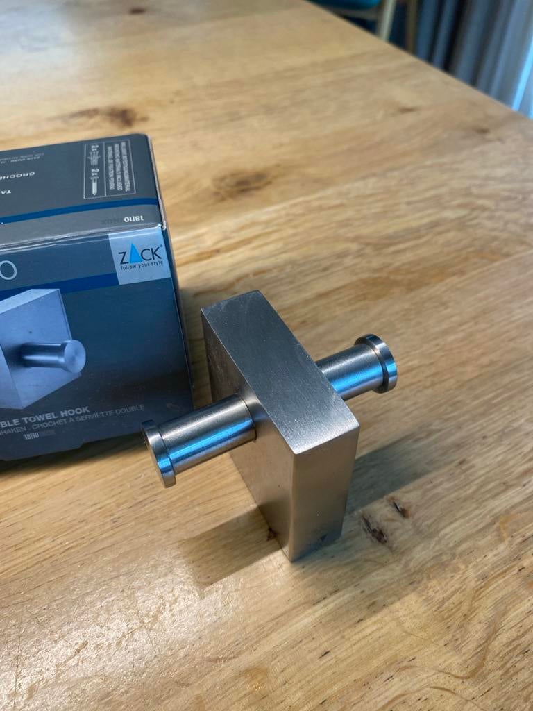 Zack Dubbele Handdoekhaak - Nieuw in doos, Ophalen of Verzenden, Zo goed als nieuw, Zwart, Handdoekenrek