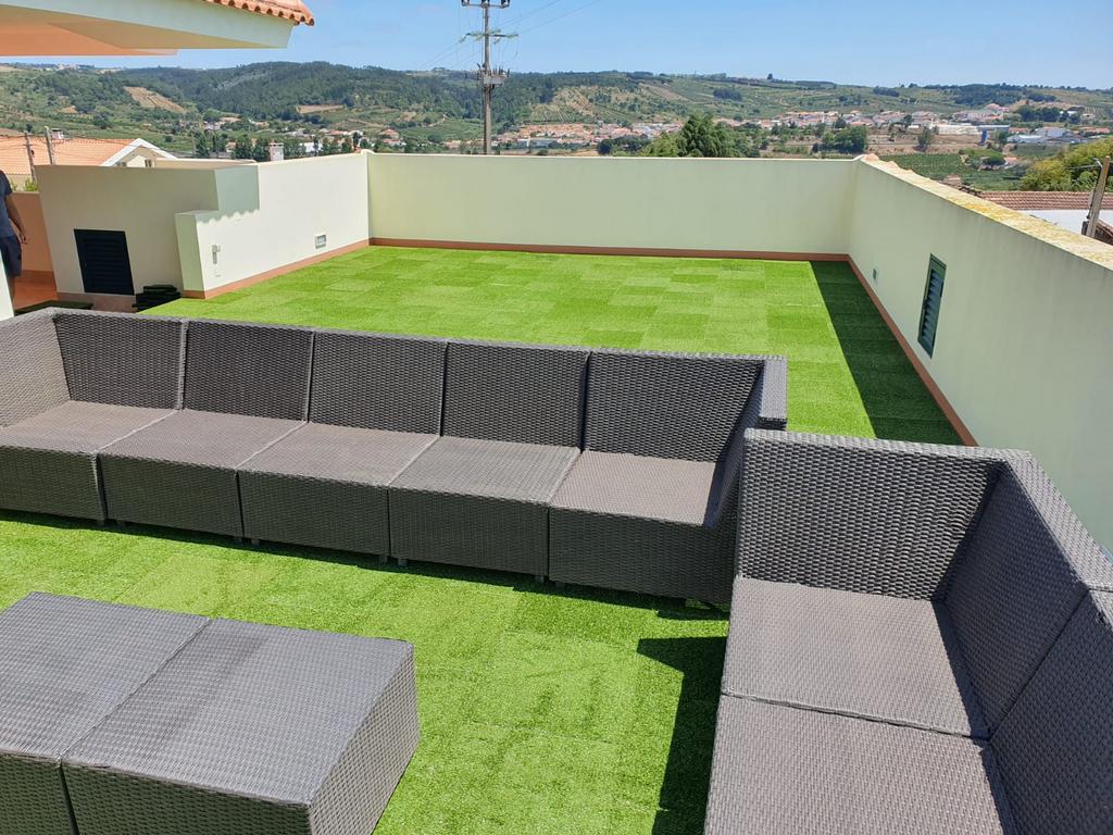 Rubber Kunstgras Tegels!  100 x 100 x 2.5cm, Tuin en Terras, Tegels en Klinkers, Stuntgras, Rubber, Nieuw, Ophalen of Verzenden