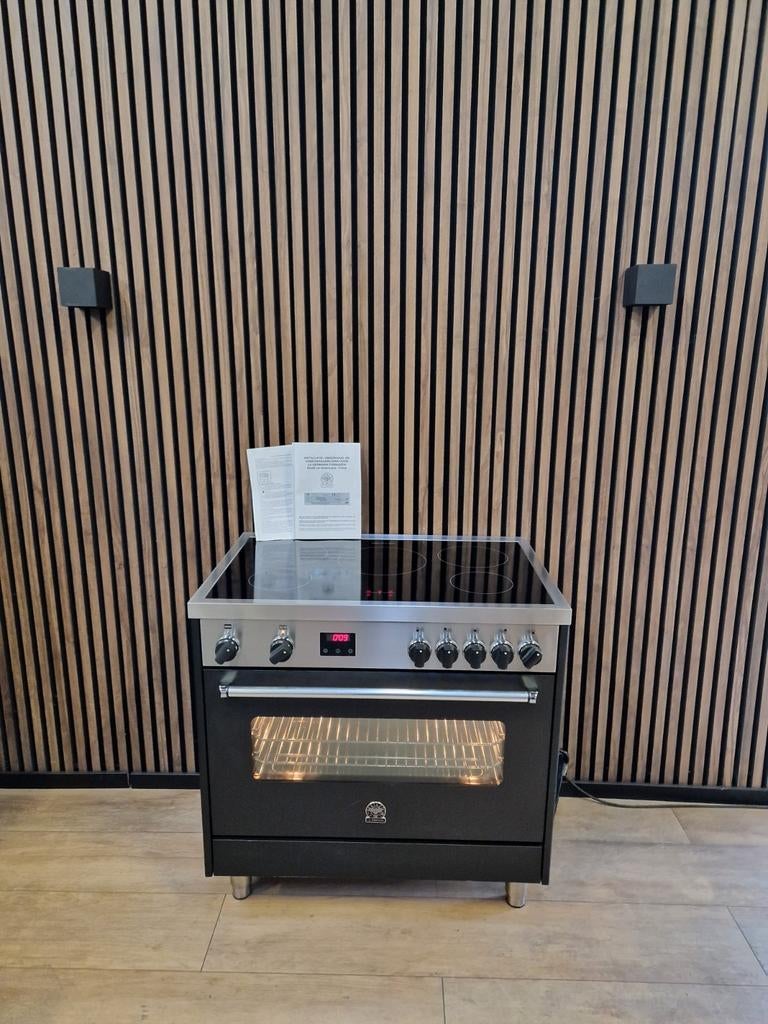 In nieuwstaat BERTAZZONI INDUCTIE Fornuis (Gratis bezorgen), 5258sh, 60 cm of meer, Ophalen of Verzenden, Zo goed als nieuw