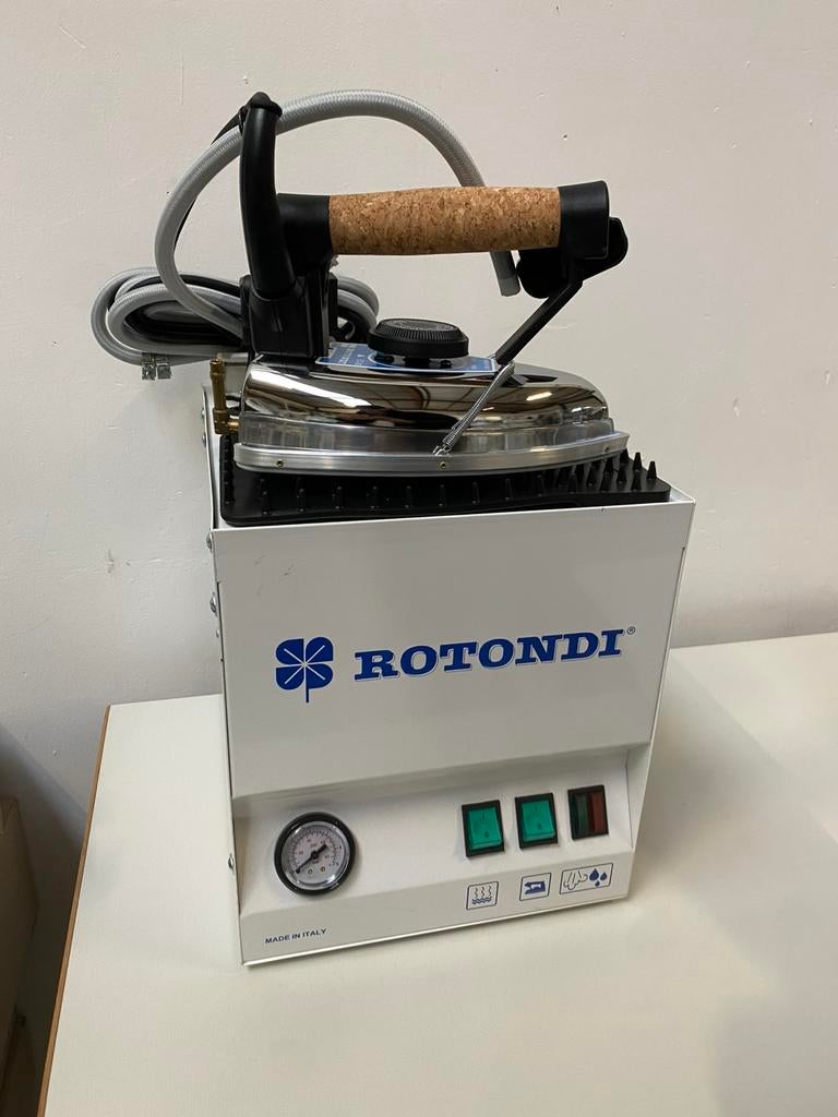 stoom en strijk apperatuur rotondi 5L ketel met strijkijzer, Nieuw, Ophalen of Verzenden, Rotondi, Rotondi