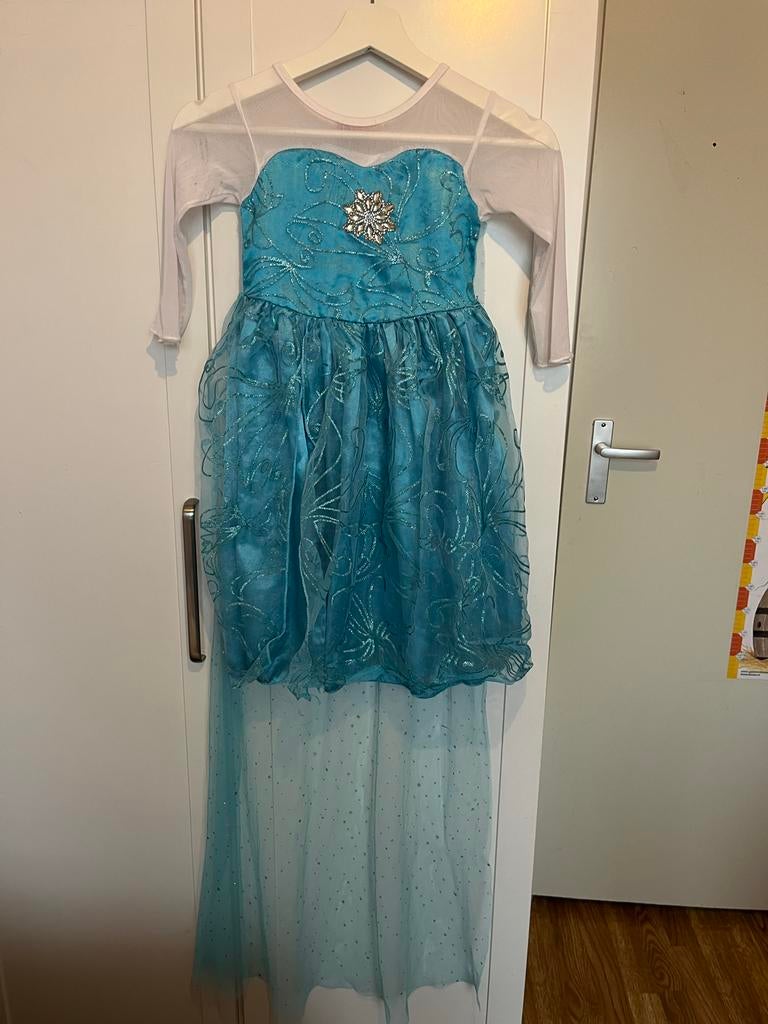 Frozen Elsa jurkje maat 110 met toverstaf en handschoenen, Ophalen of Verzenden, Gebruikt, 110 t/m 116, Meisje
