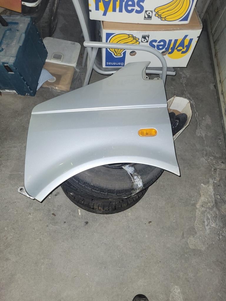 Zijscherm links vw transporter t5 la7w, Auto-onderdelen, Ophalen of Verzenden, Voor, Spatbord