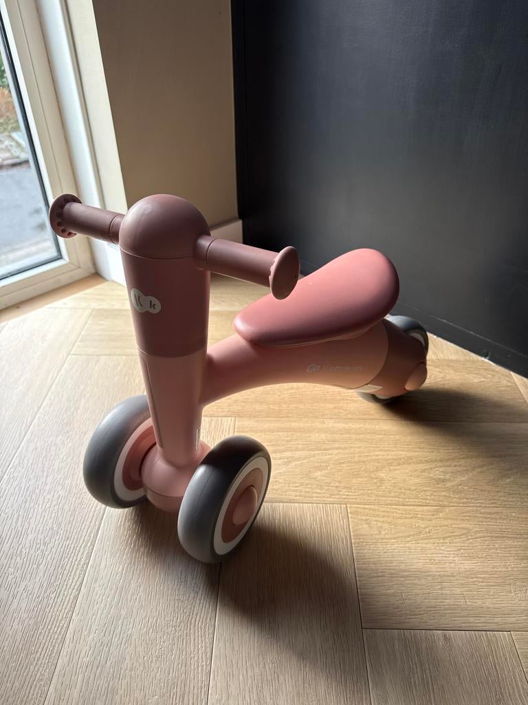 Kinderkraft Roze Loopfiets, Ophalen, Zo goed als nieuw, Loopfiets