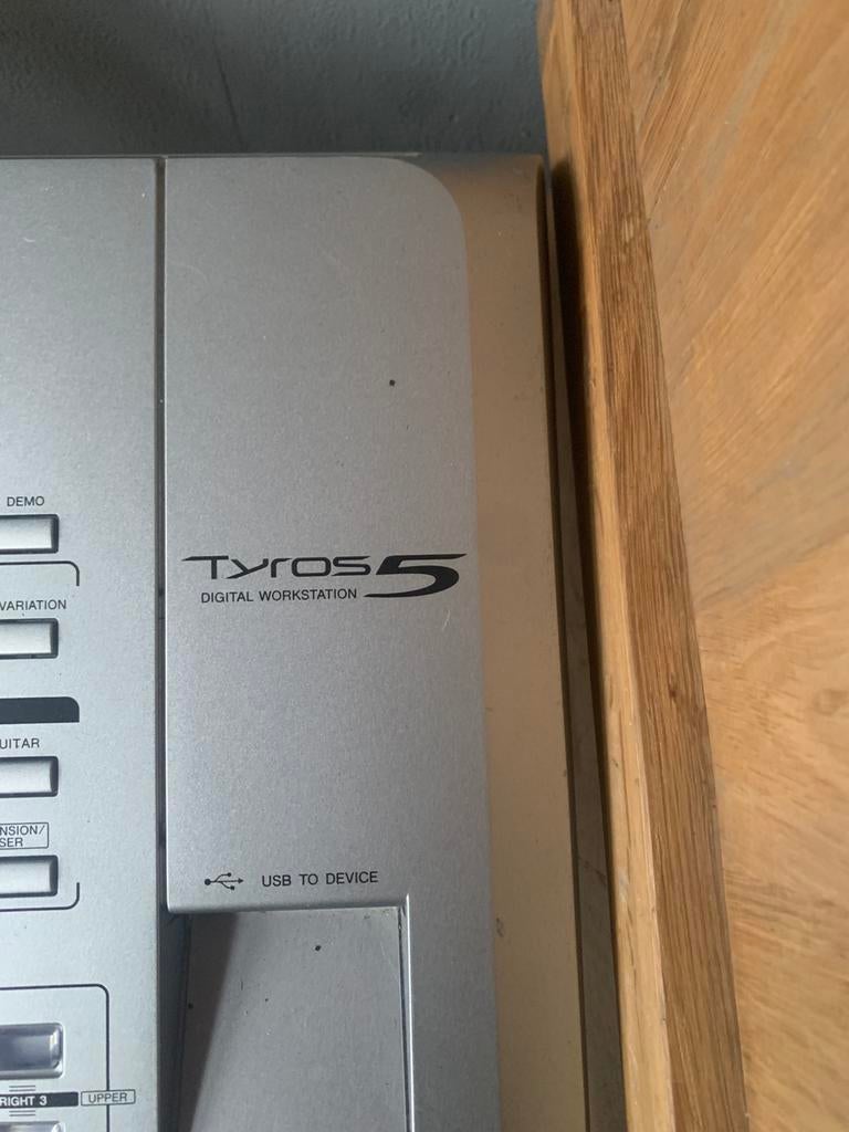 Yamaha Tyros 5, Ophalen, Gebruikt, 61 toetsen, Yamaha