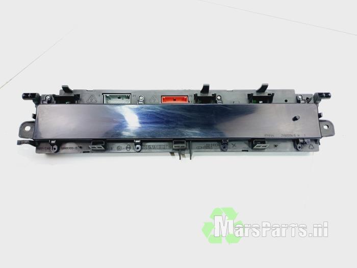 Kilometerteller KM van een Renault Megane Scenic, Gebruikt, -, Renault, -