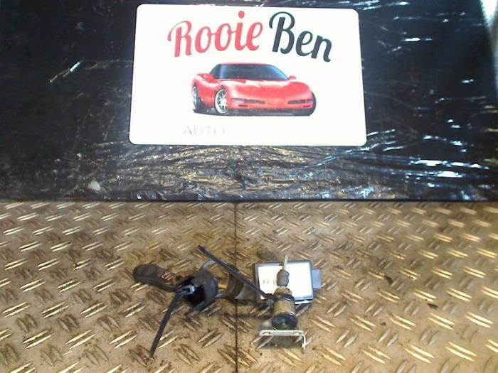 Transponderring van een Chrysler Neon, Gebruikt, -, Ophalen of Verzenden, -