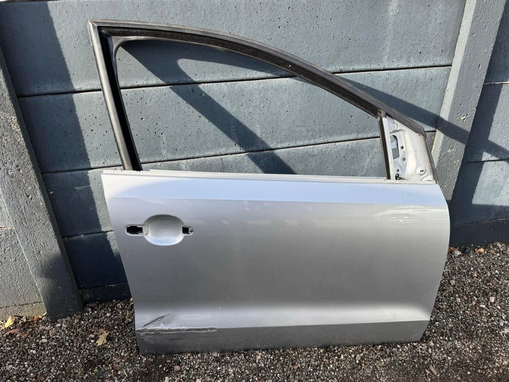 Volkswagen Polo Deur Rechtsvoor - Zilver - 6R4831312, Gebruikt, Ophalen of Verzenden, Volkswagen, Voor