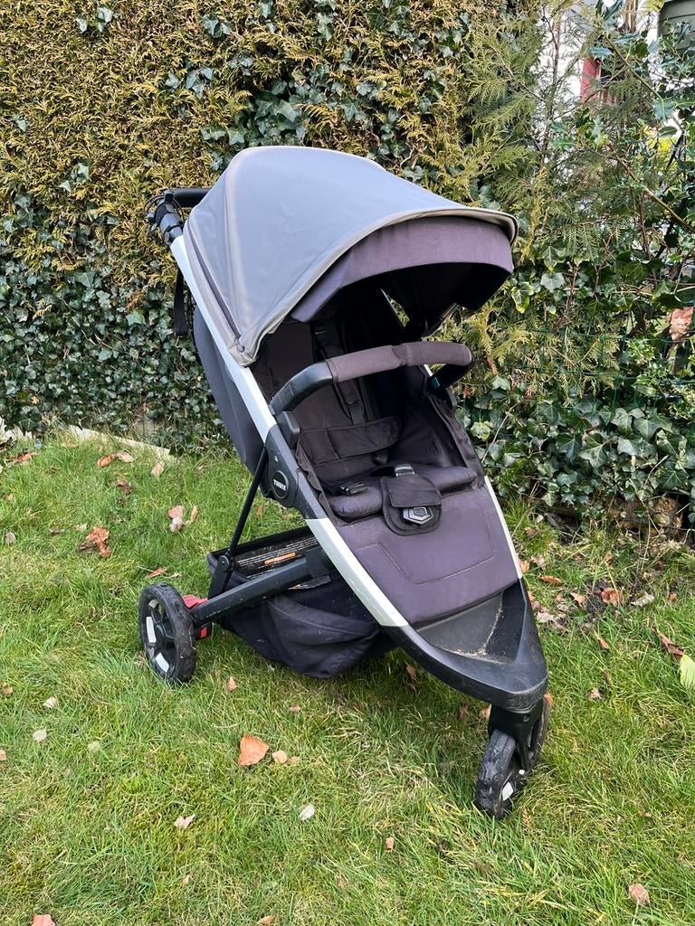 Thule Spring Buggy + Accessoires, Kinderen en Baby's, Buggy's, Gebruikt, Regenhoes, Verstelbare rugleuning, Zonnekap, Ophalen