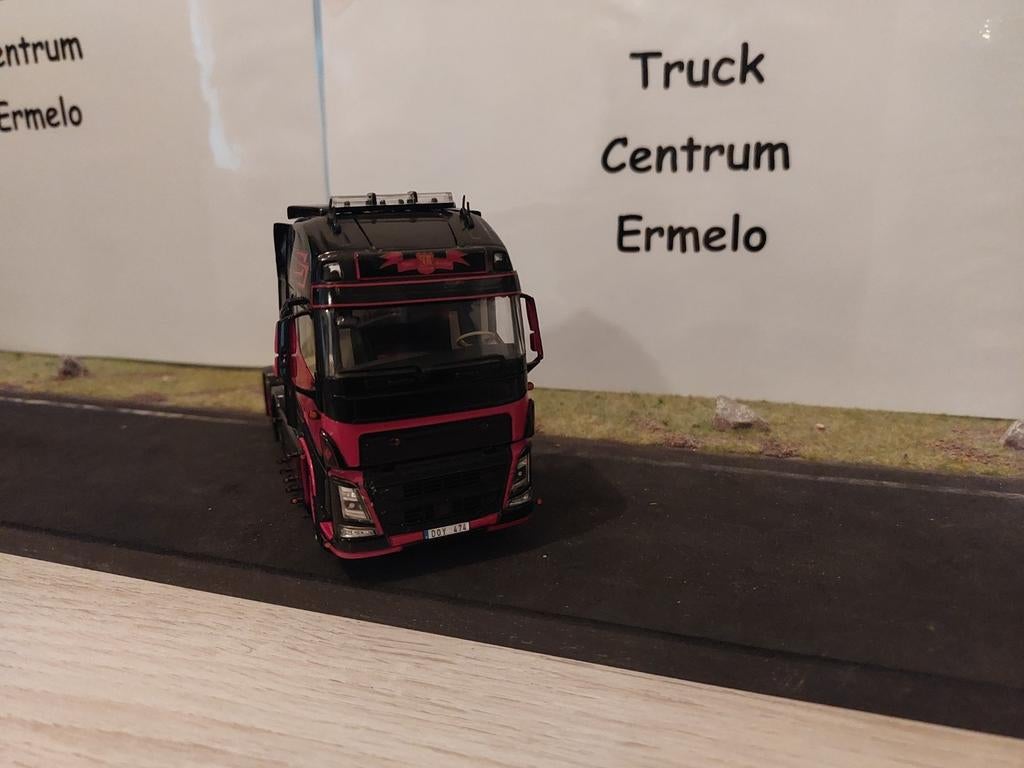 JIMMY ROSENQVIST TRANSPORT AB; VOLVO FH 4 GLOBETROTTER XL 6X, Ophalen of Verzenden, Nieuw, Bus of Vrachtwagen, Wsi