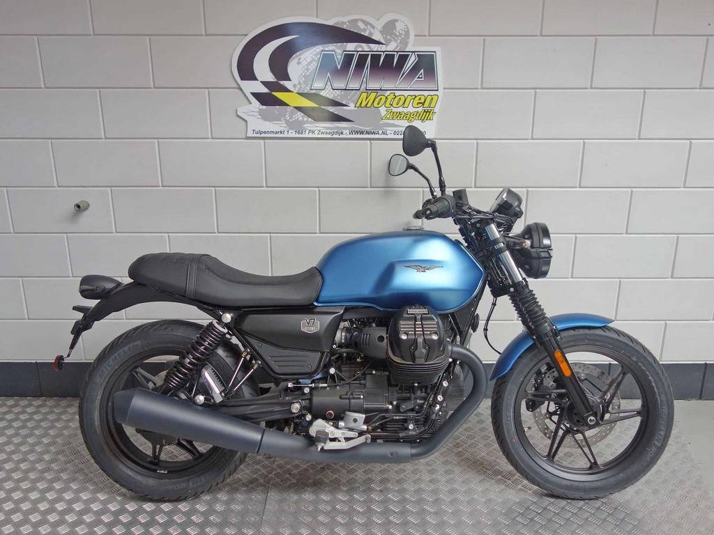 MOTO GUZZI V 7 Stone (bj 2025), 853 cc, 2 cilinders, Bedrijf, Onbekend