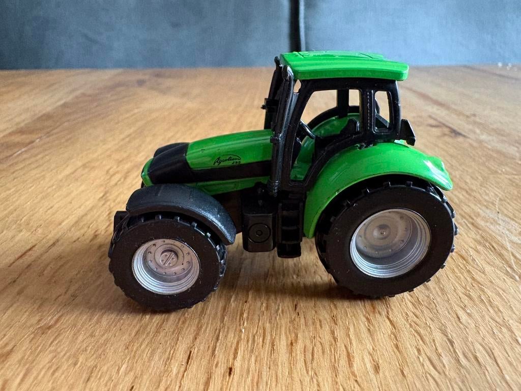 Siku 1/50 0859 Deutz-Fahr Agrotron tractor, Ophalen of Verzenden, Zo goed als nieuw, Hijskraan, Tractor of Landbouw, SIKU