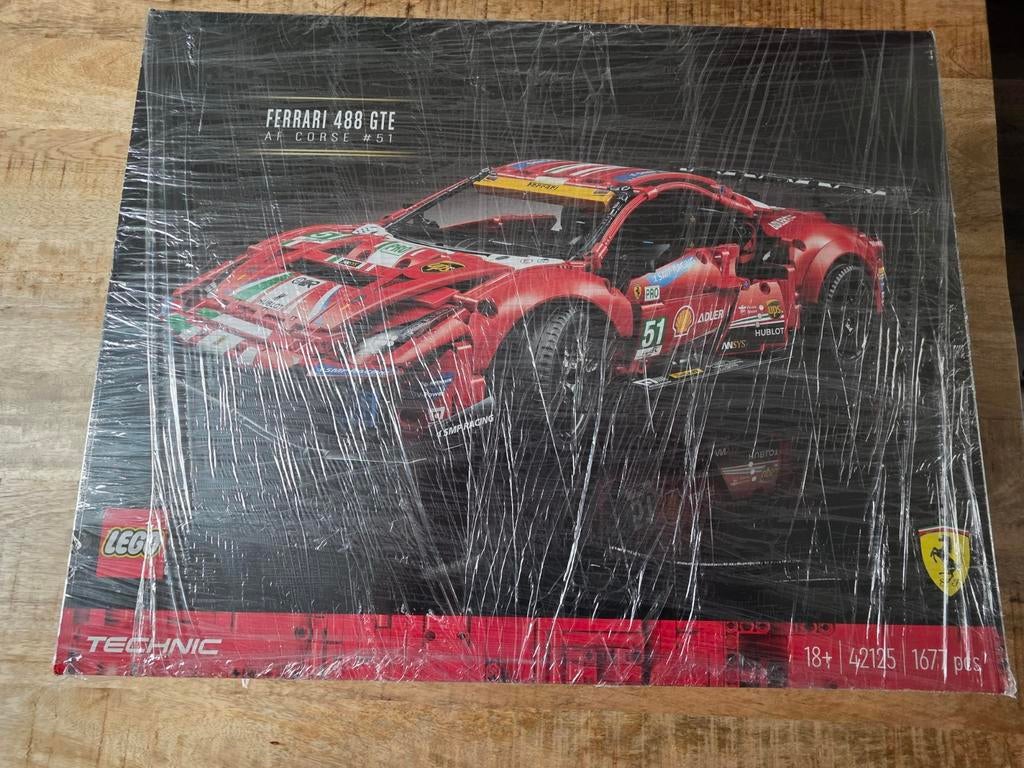 LEGO Technic Ferrari 488 GTE #51, Ophalen, Zo goed als nieuw