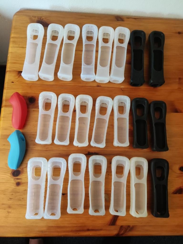 Beschermhoezen voor je Wii controllers en aansluitkabels, Spelcomputers en Games, Ophalen of Verzenden, Zo goed als nieuw, Wii