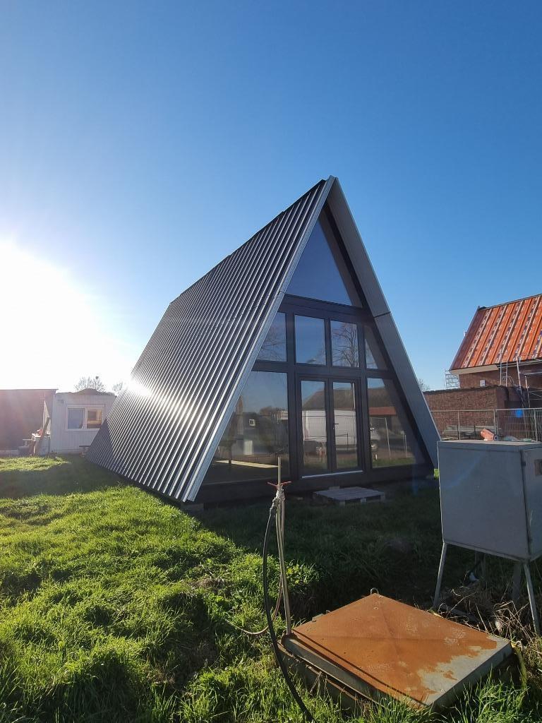 Woning  A-frame Mantelzorg Unit Prefab, Ophalen