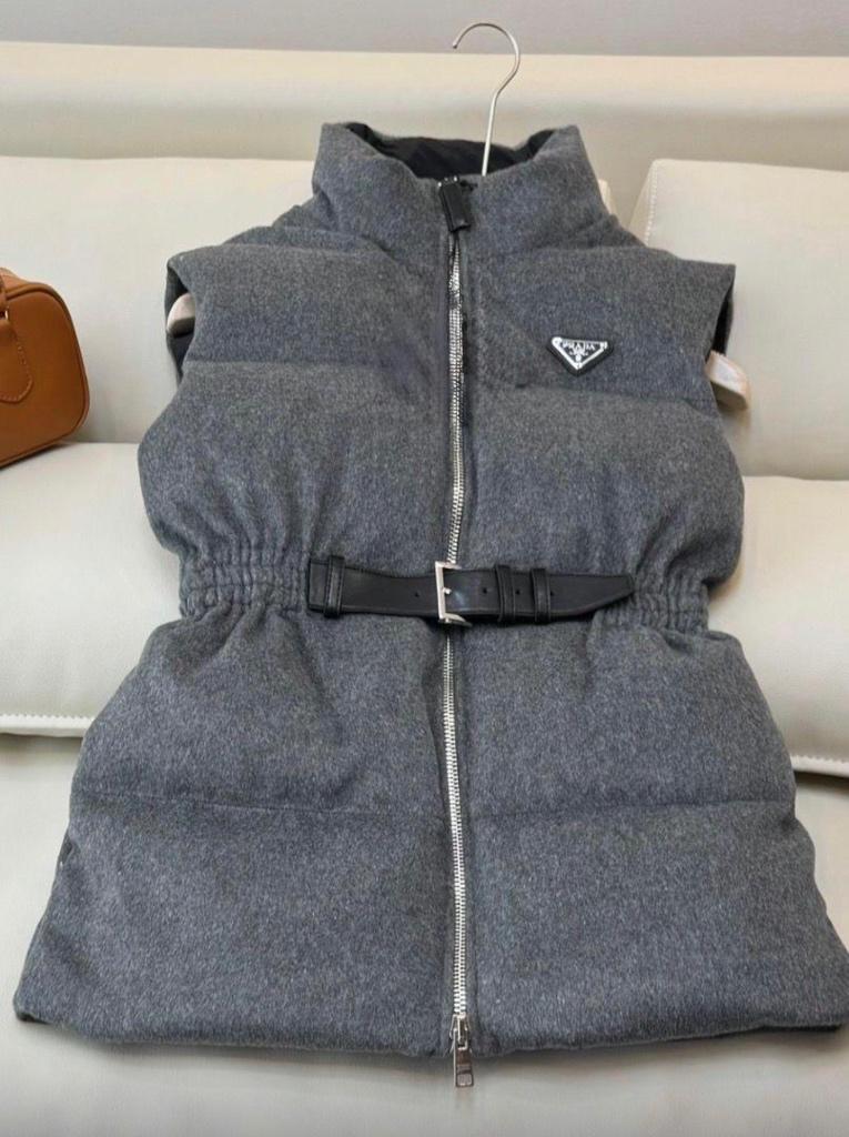 Prada Jasje vest jas jacket mantel, Ophalen of Verzenden, Nieuw, Zwart