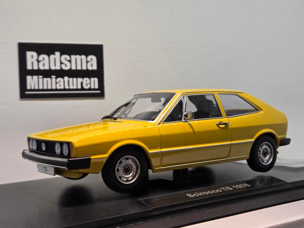 Volkswagen Scirocco TS 1976 Geel - 1:18 KK-SCALE, Auto, Nieuw, Ophalen of Verzenden, KK-Scale