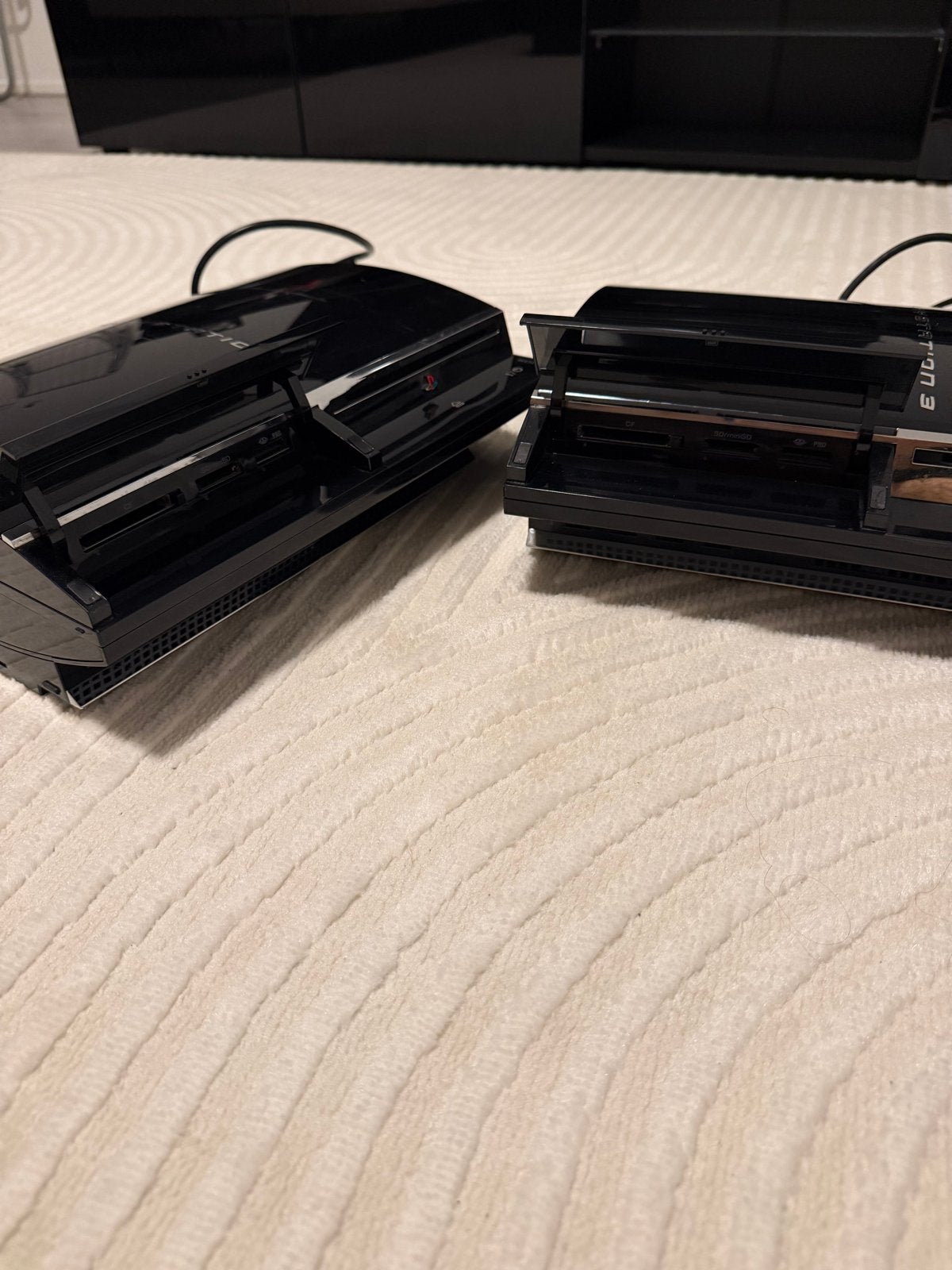 2x PlayStation 3 Phat (CECHC04), Ophalen, Gebruikt, Phat, Zonder controller