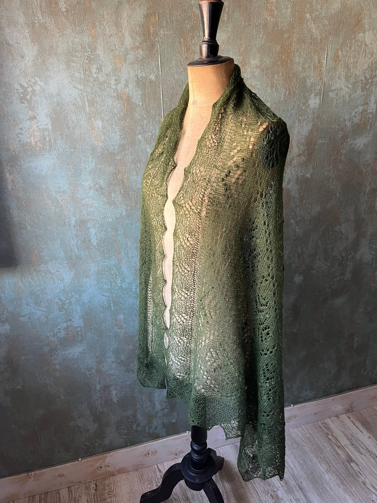 Handgebreide “Haapsalu Shawl”/ Omslagdoek/Stola, Overige typen, Verzenden, Maat 46/48 (XL) of groter, Nieuw