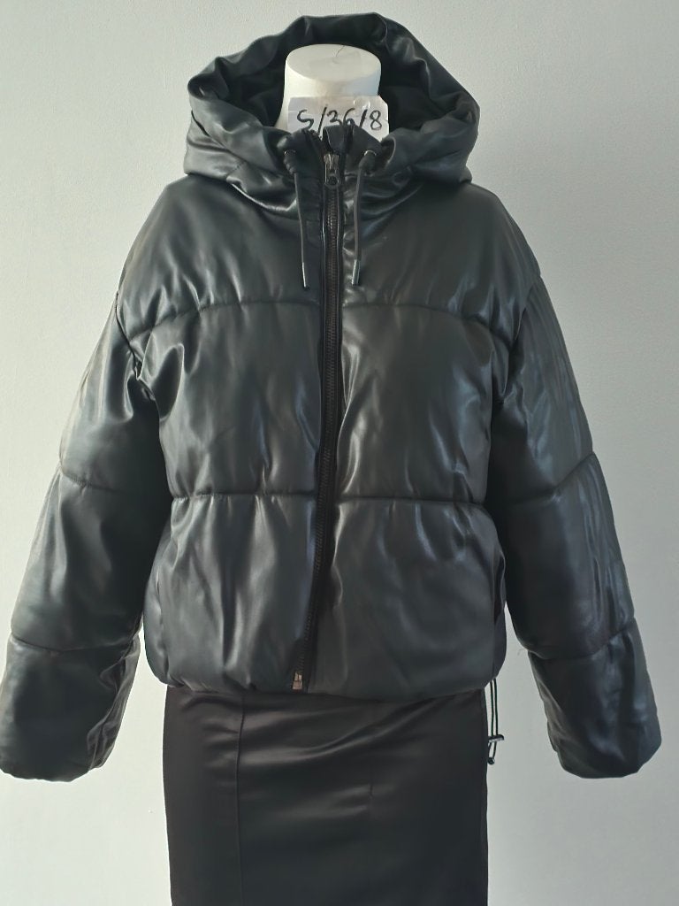 Bershka jas maat S/36, Kleding | Dames, Jassen | Winter, Zwart, Zo goed als nieuw, Maat 36 (S), Bershka