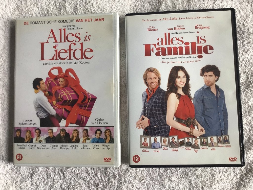 DVDs Alles is liefde en Alles is familie (Carice van Houten), Cd's en Dvd's, Dvd's | Komedie, Romantische komedie, Zo goed als nieuw