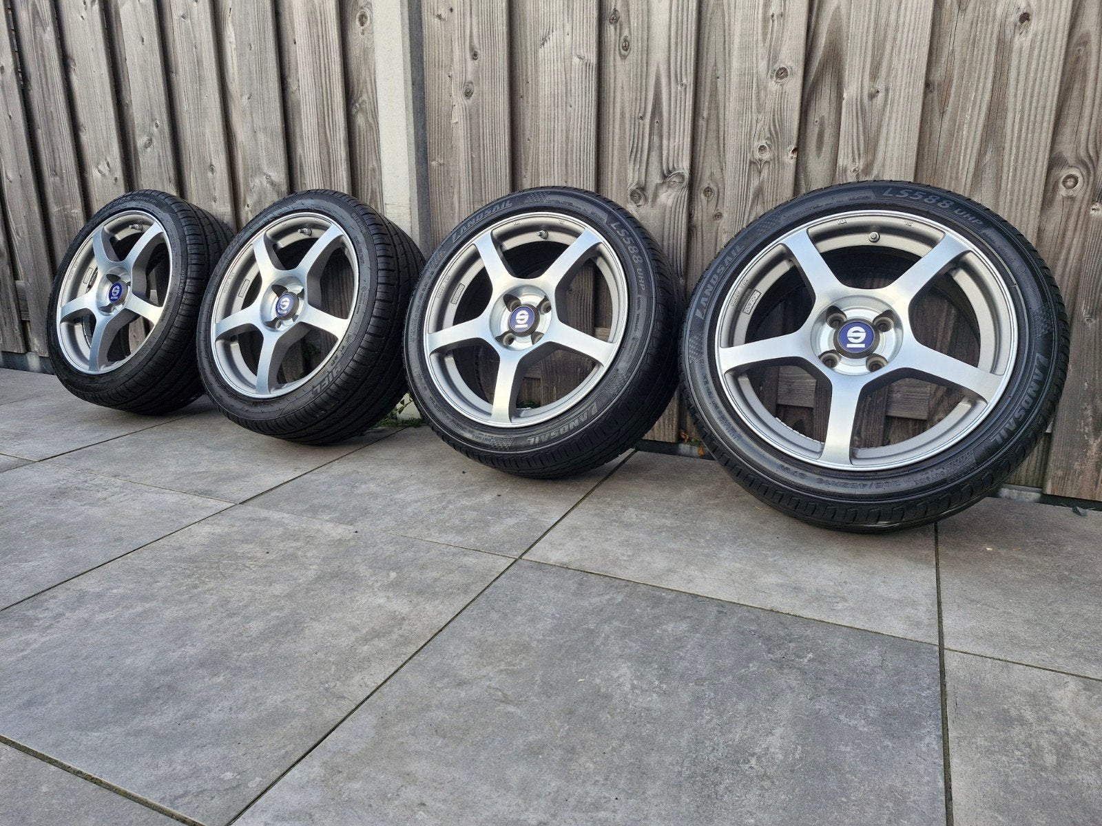❗️Nieuwstaat SPARCO 4x100 16 inch velgen incl zomer, Auto-onderdelen, Banden en Velgen, Ophalen, 16 inch, Banden en Velgen, 205 mm