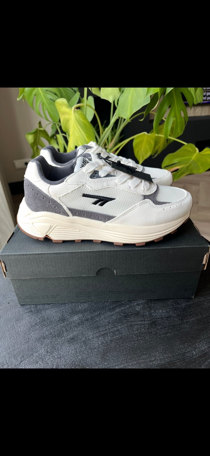 Hi-Tec Shadow 38/39, Ophalen of Verzenden, Nieuw, Overige kleuren, Sneakers of Gympen