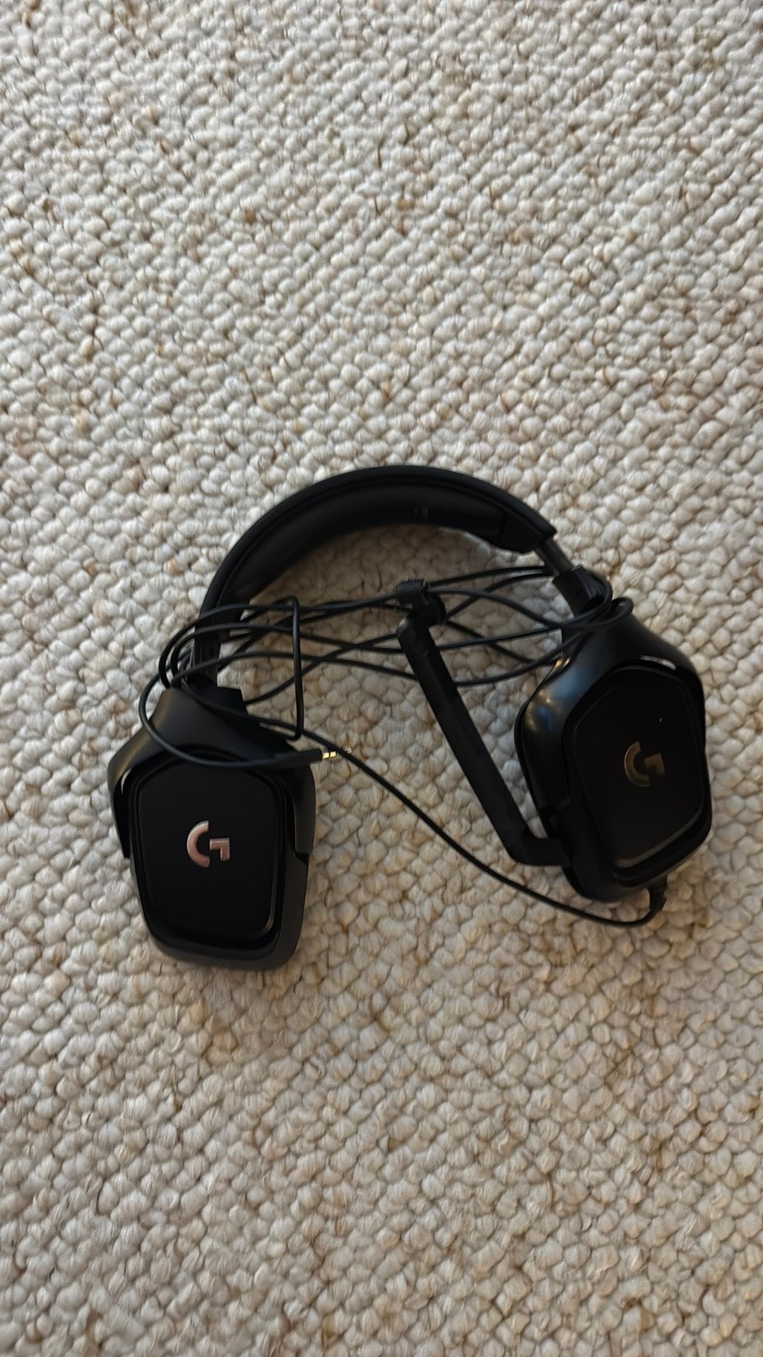 Logitech G432 headset - geen oorkussens, Ophalen of Verzenden, Gaming headset, Gebruikt, Bedraad