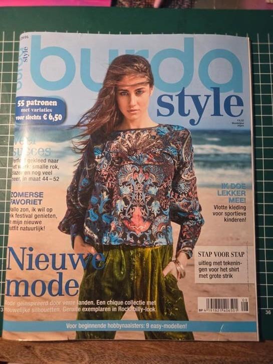 Burda Style 8/2016 - Ongebruikt en Compleet, Ophalen of Verzenden