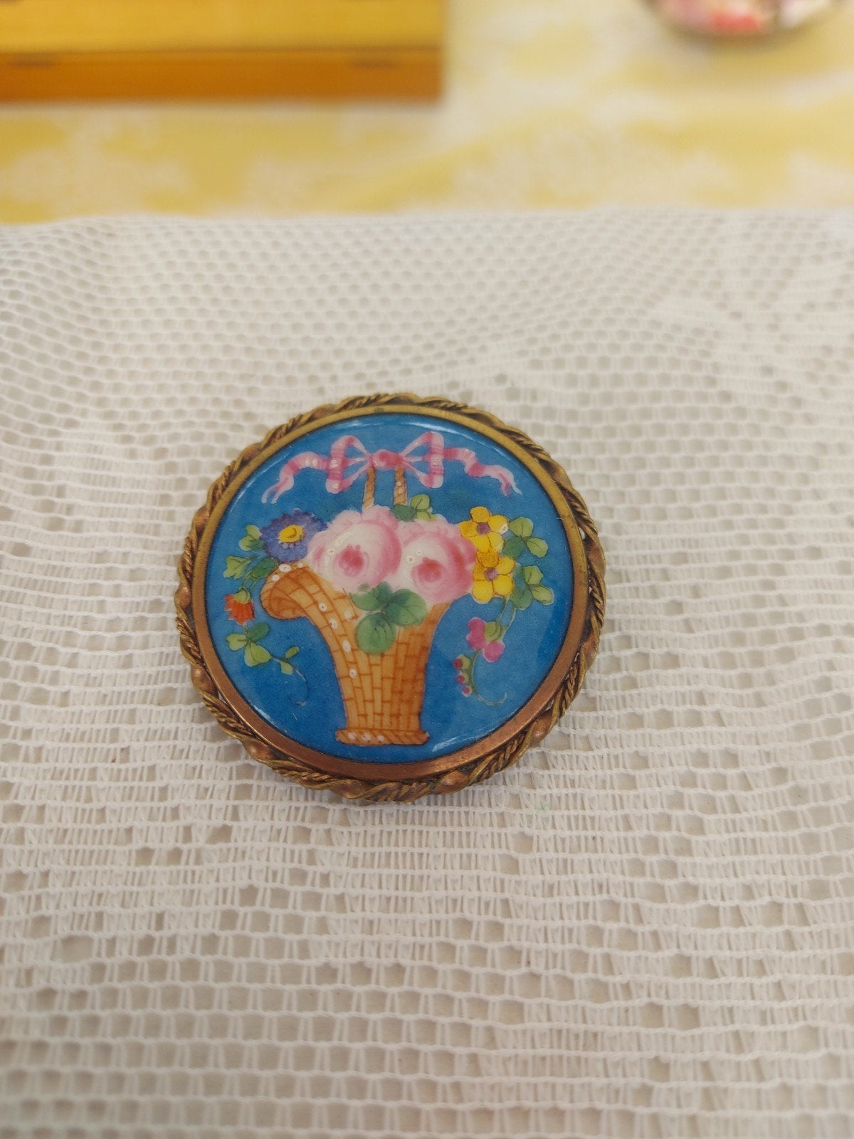 Zeer mooie grote oude Franse Limoges beschilderde Broche, Sieraden, Tassen en Uiterlijk, Antieke sieraden, Ophalen of Verzenden