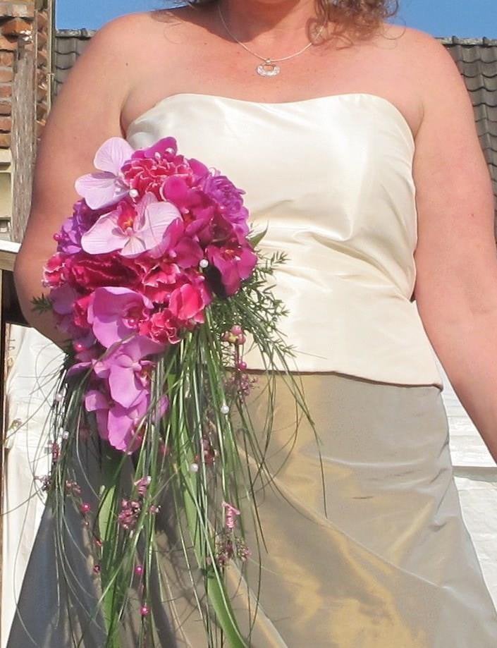 Trouwjurk en/of trouwpak, Kleding | Dames, Ophalen of Verzenden, Gedragen, Overige kleuren, Trouwjurk