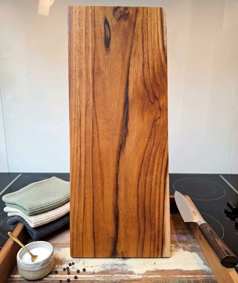 Unieke Handgemaakte Snijplank–Robuust Teakhout (2,5cm dik), Hout, Snij-/serveerplank, Nieuw, Ophalen of Verzenden