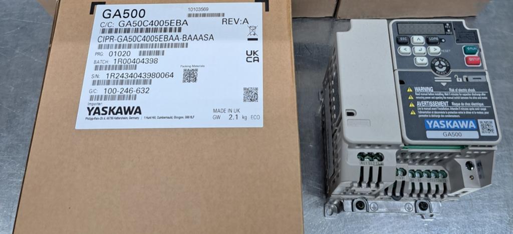 GA500 yaskawa frequentieregelaar 2.2/1.5kw, Verzenden, Nieuw