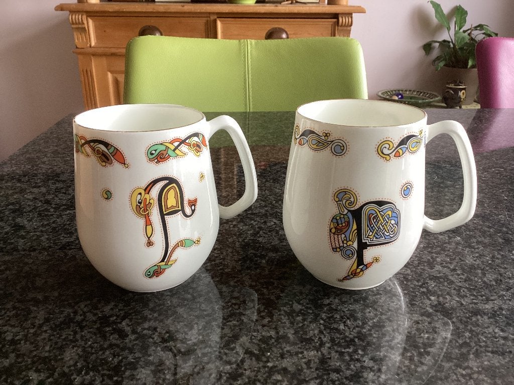 Mok, Royal Tara, Ierland, Keltisch, porselein, vintage, Ophalen, Porselein, Overige stijlen, Kop(pen) en/of Schotel(s)