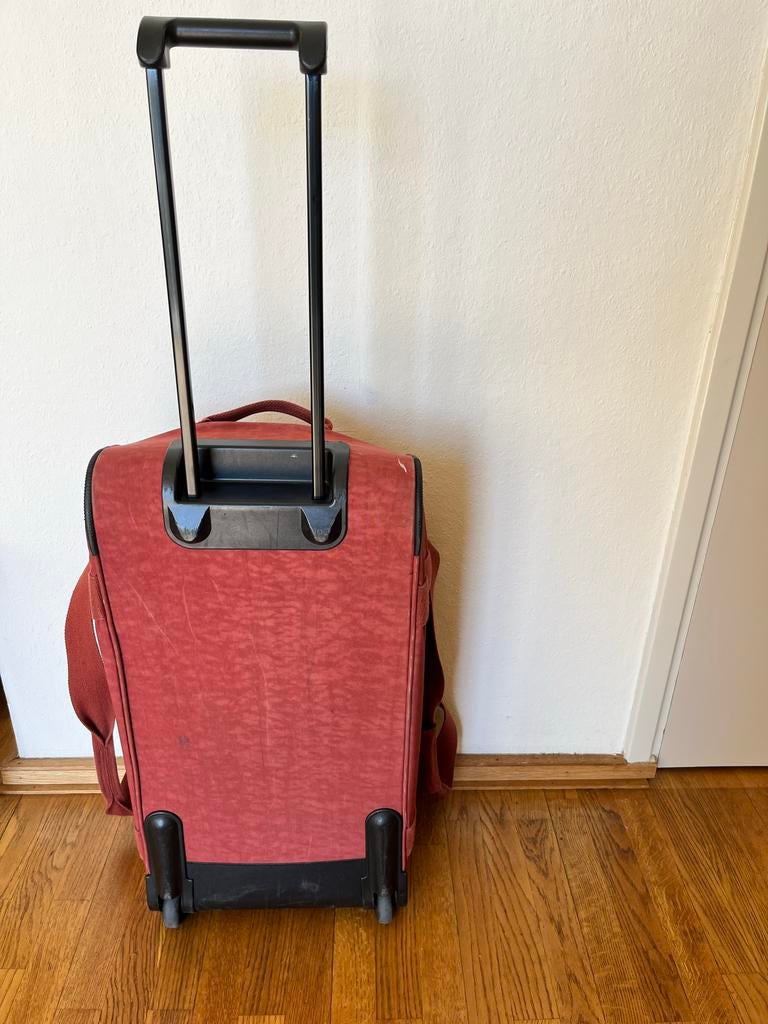 Kipling Weekend Tas - Ideaal voor Reizen en Korte Trips, Ophalen, 40 tot 60 cm, Gebruikt, 20 tot 30 cm