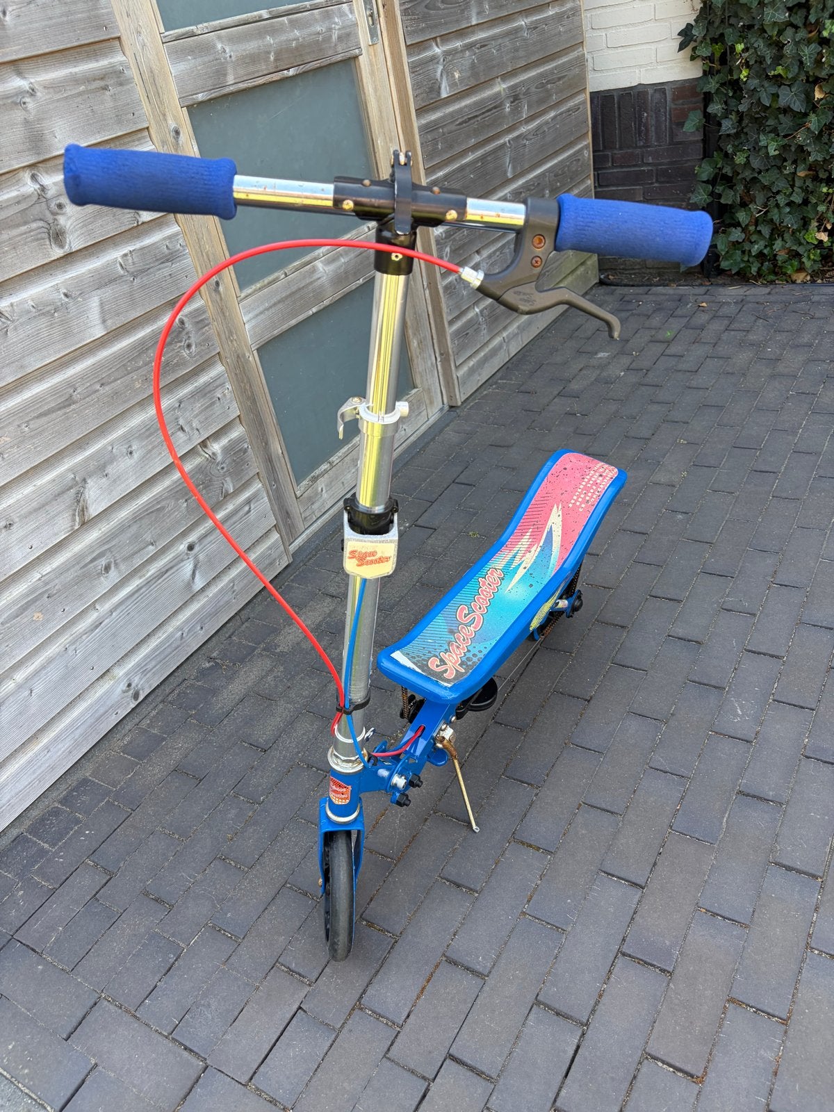 Vette Space Scooter - Blauw met rode accenten, Ophalen, Gebruikt, Overige typen