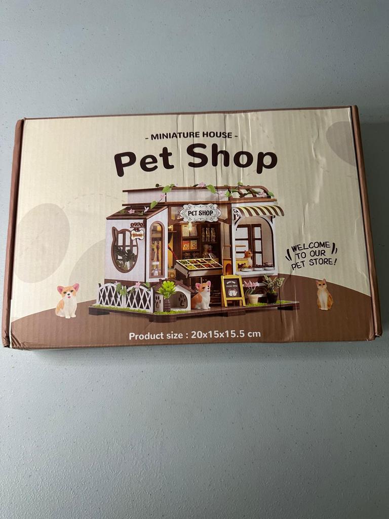 Miniature house Pet shop, Ophalen, Nieuw