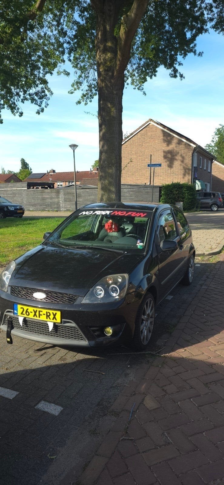 Ford Fiësta 1.6 16V 3DR 2007 Zwart, Auto's, Voorwielaandrijving, 1596 cc, 15 km/l, 40 €/maand