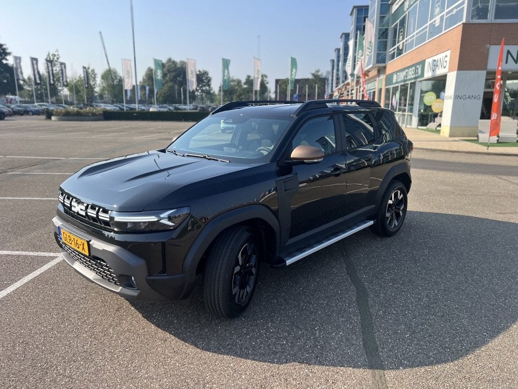 Dacia Duster 1.6 Hybrid 140pk  1e Eigenaar, Stof, 750 kg, 4 cilinders, Duster