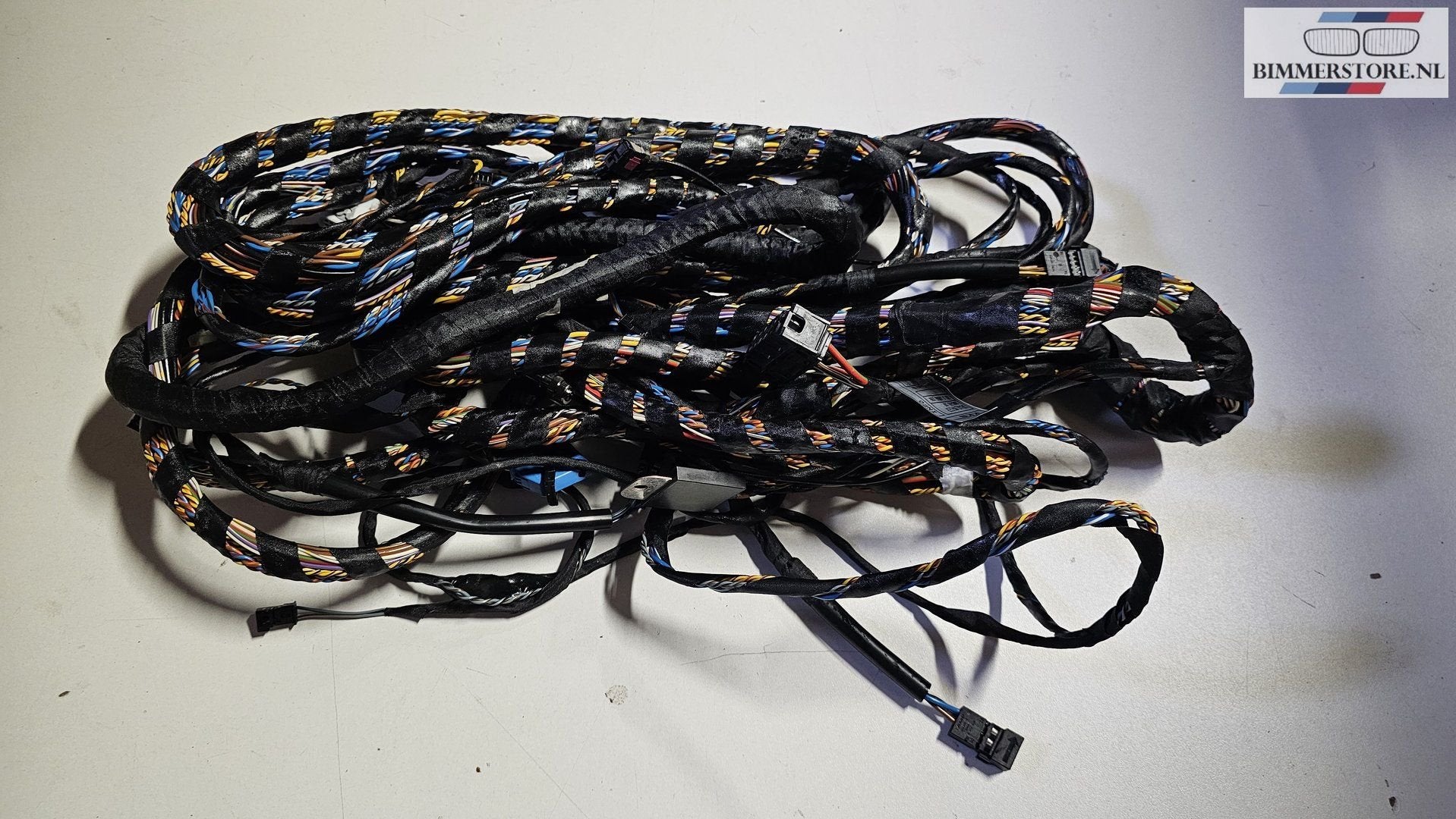 Nieuwe kabelboom voor audio en basbox en navigatie systeem p, Ophalen of Verzenden, -, -, -