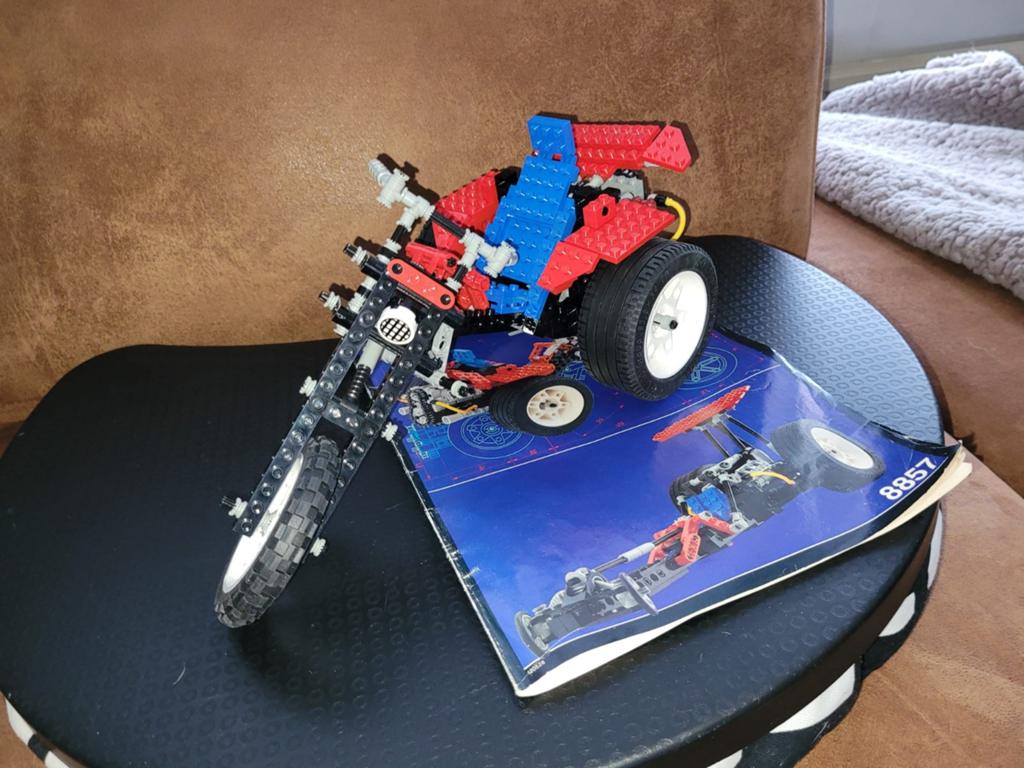 Lego technic 8857 streek chopper inclusief boekje, Kinderen en Baby's, Speelgoed | Duplo en Lego, Ophalen of Verzenden